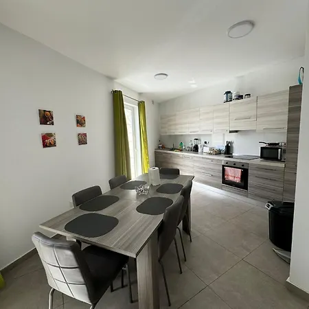 홈스테이 Private In Beautiful Aparment *